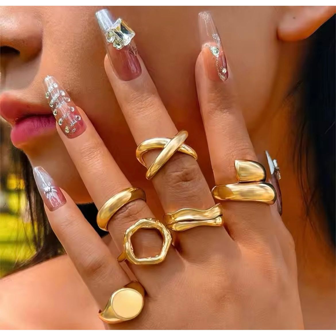 Gold ring set