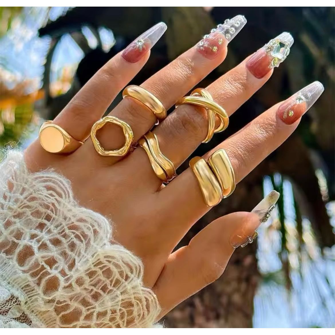 Gold ring set