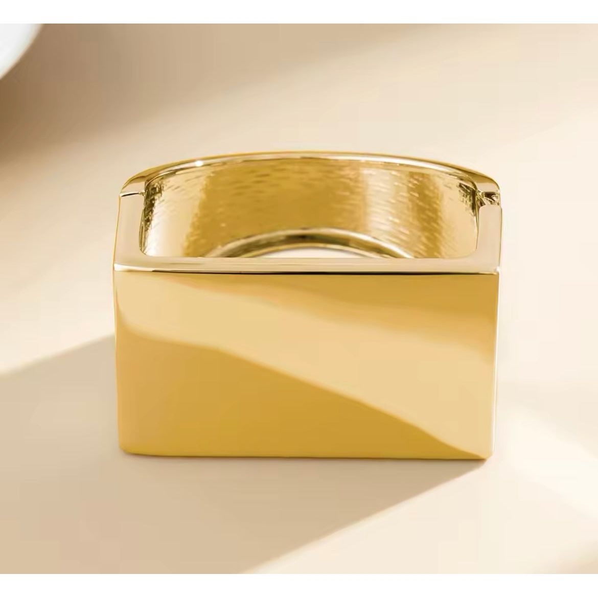 Chunky square bracelet