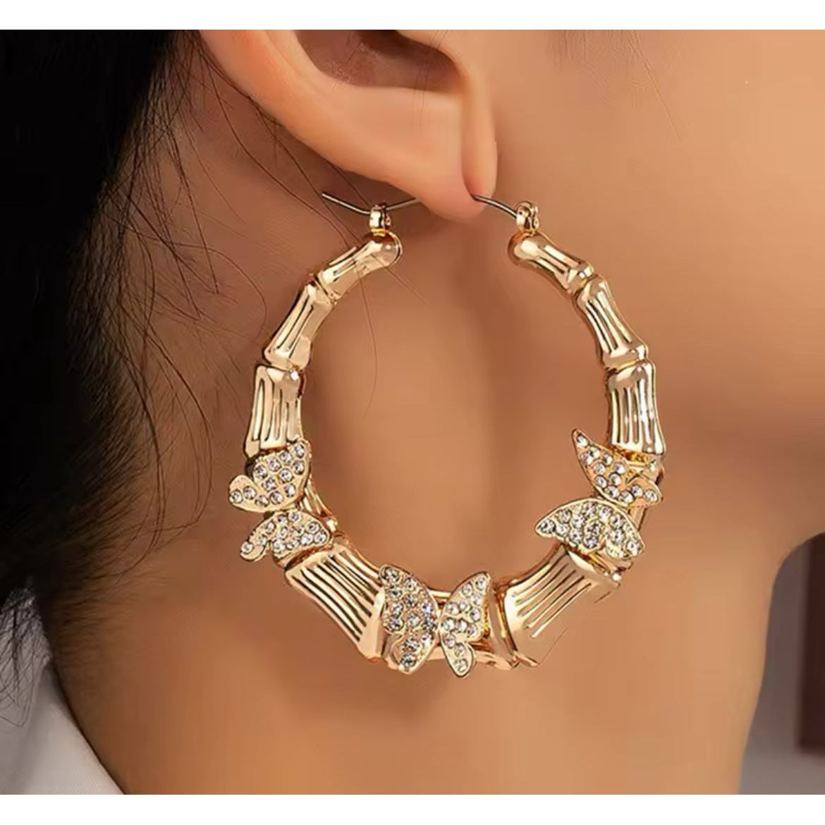 Butterfly hoops