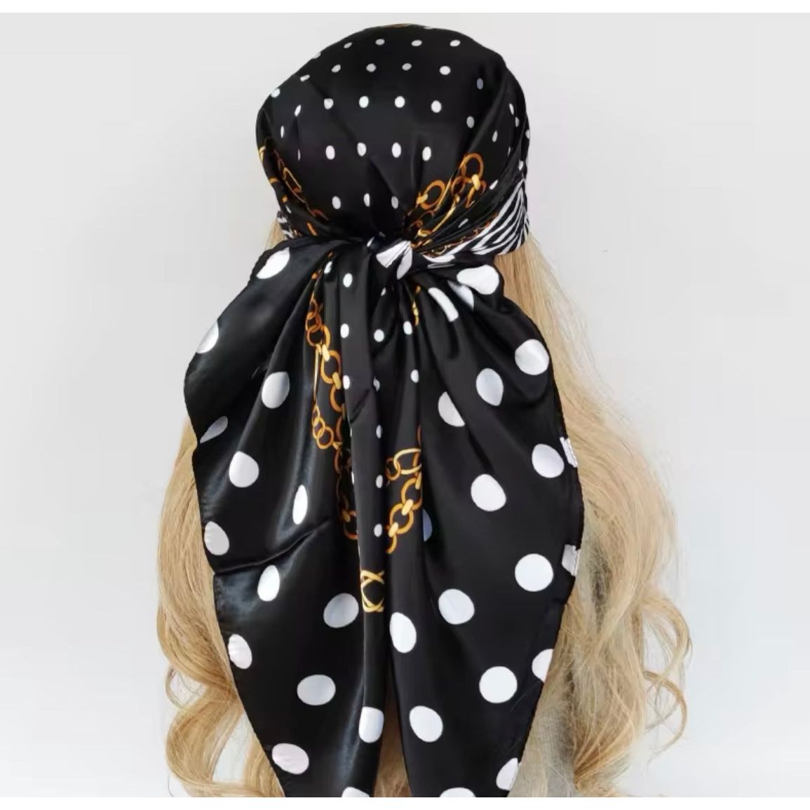 Scarfs