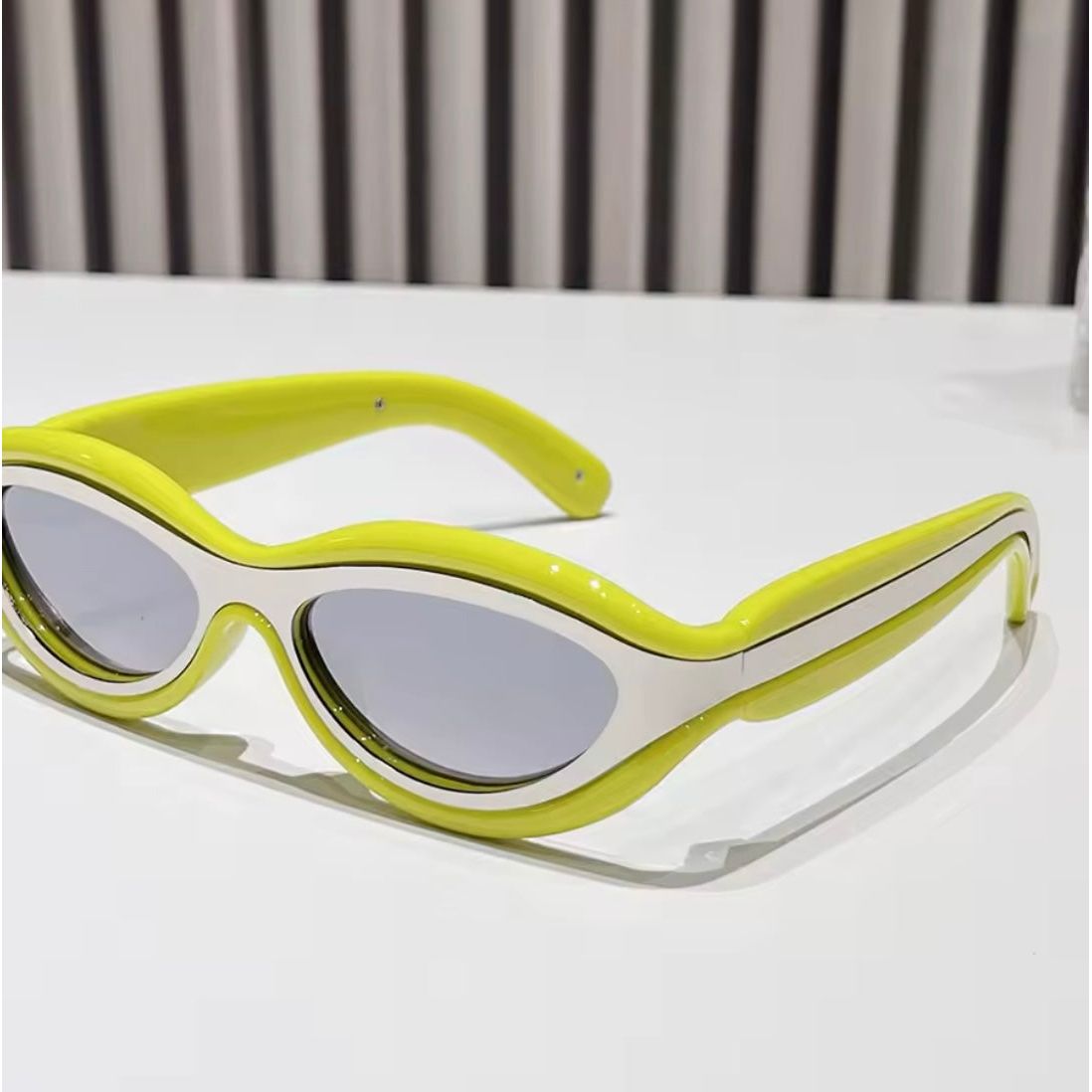 Double Color Shades