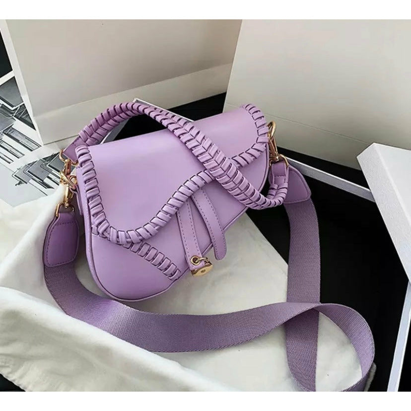 Saddle Purse