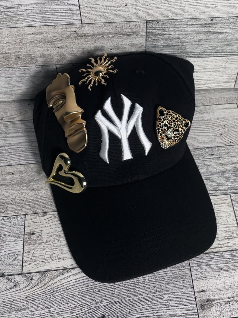 Gold pin LA hat