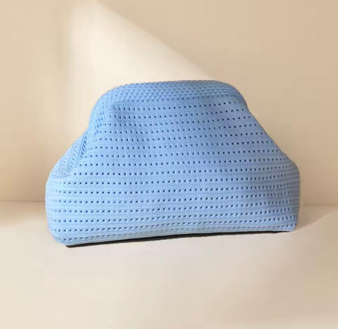 Knitted Clutch